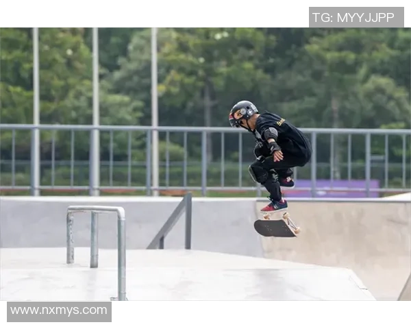 杭州滑板队与武汉滑板队赛后复盘团队协作的精彩瞬间与经验分享 杭州滑板队与武汉滑板队赛后复盘团队协作的精彩瞬间与经验分享